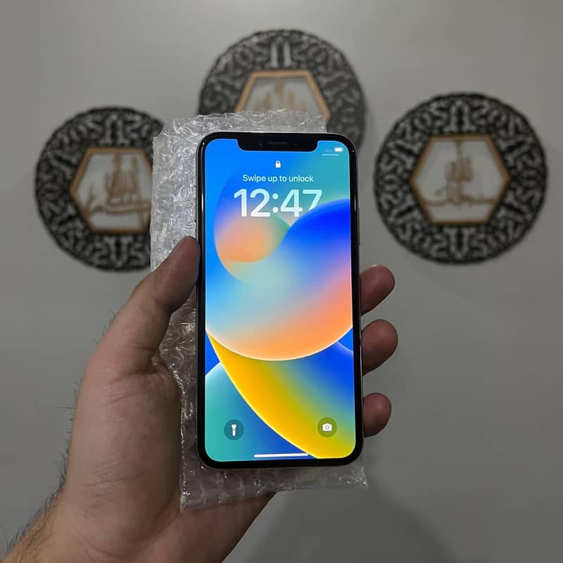 Apple iPhone X 5