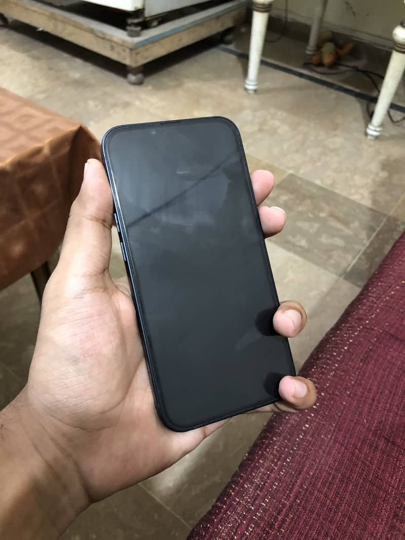 Apple iPhone 13 1