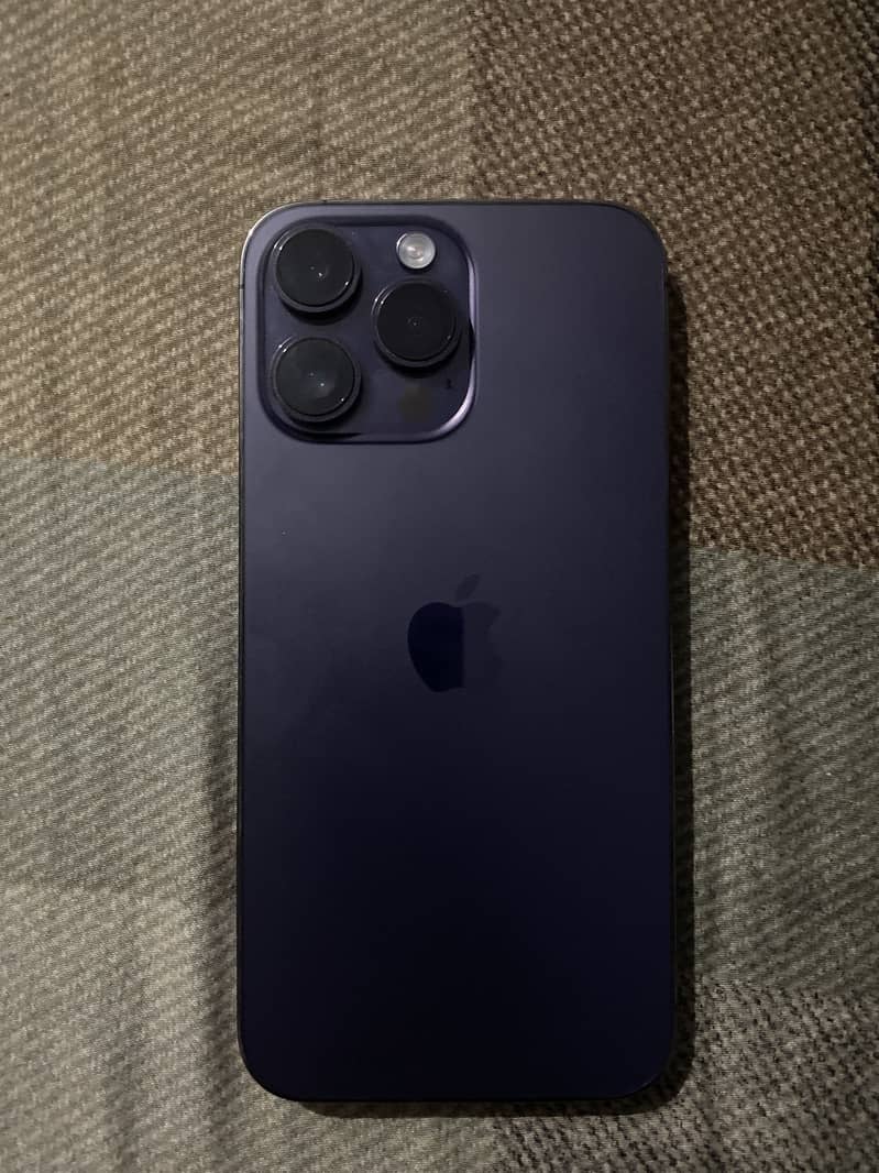 Apple iPhone 14 Pro Max 0
