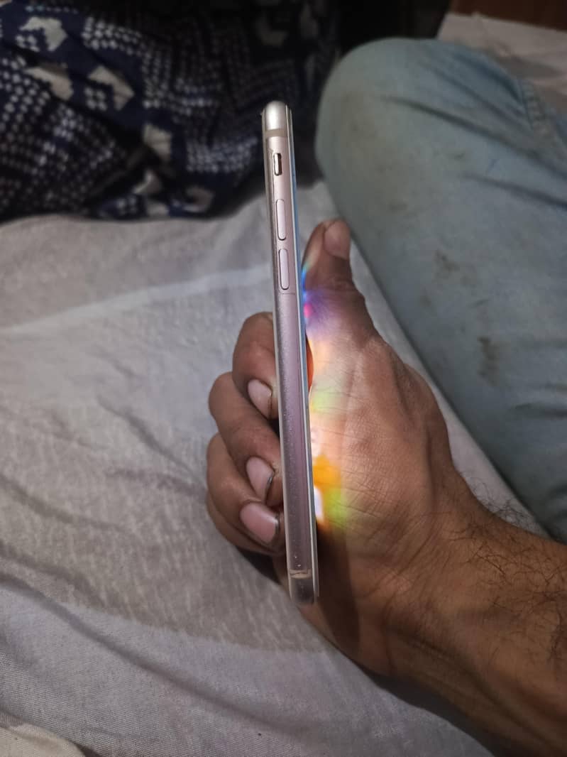 Apple iPhone 8 2