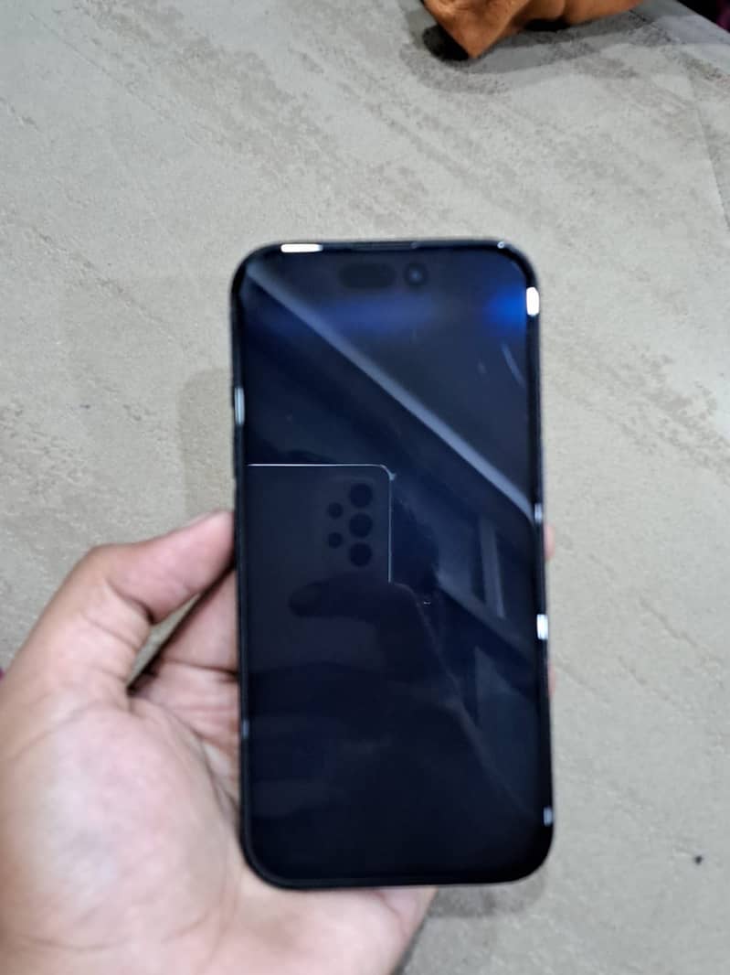 Apple iPhone 16 1