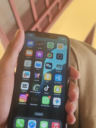 iPhone XR urgent sale