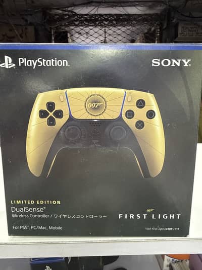 ORIGINAL FIRST LOOK 007 CONTROLLER LIMIT EDITION