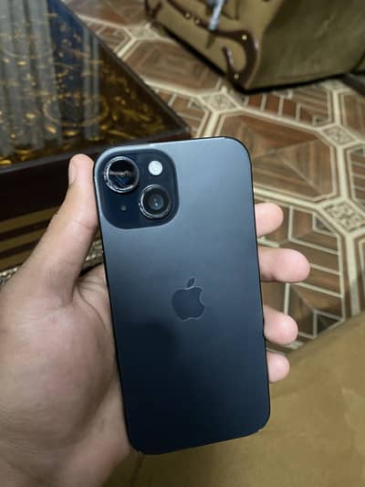 Apple iPhone 15