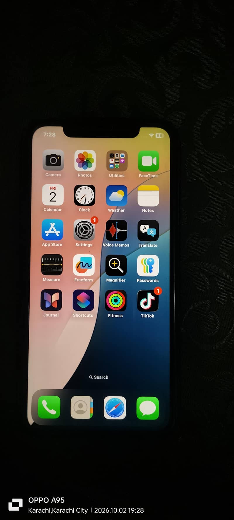 Apple iPhone 11 0