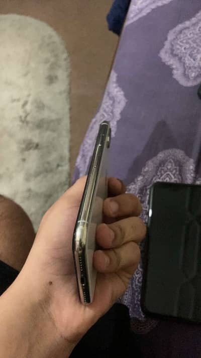 Apple iPhone X
