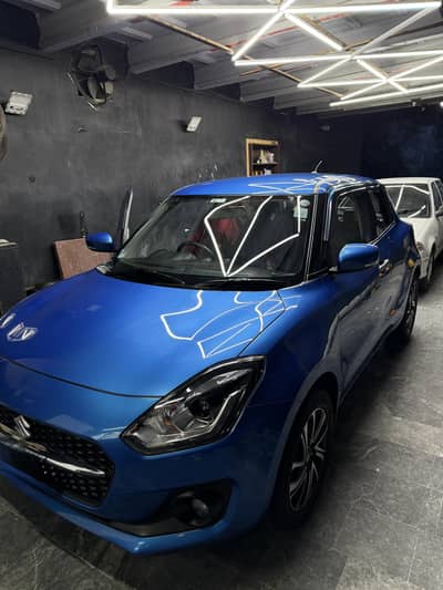 Suzuki Swift GLX CVT 2022