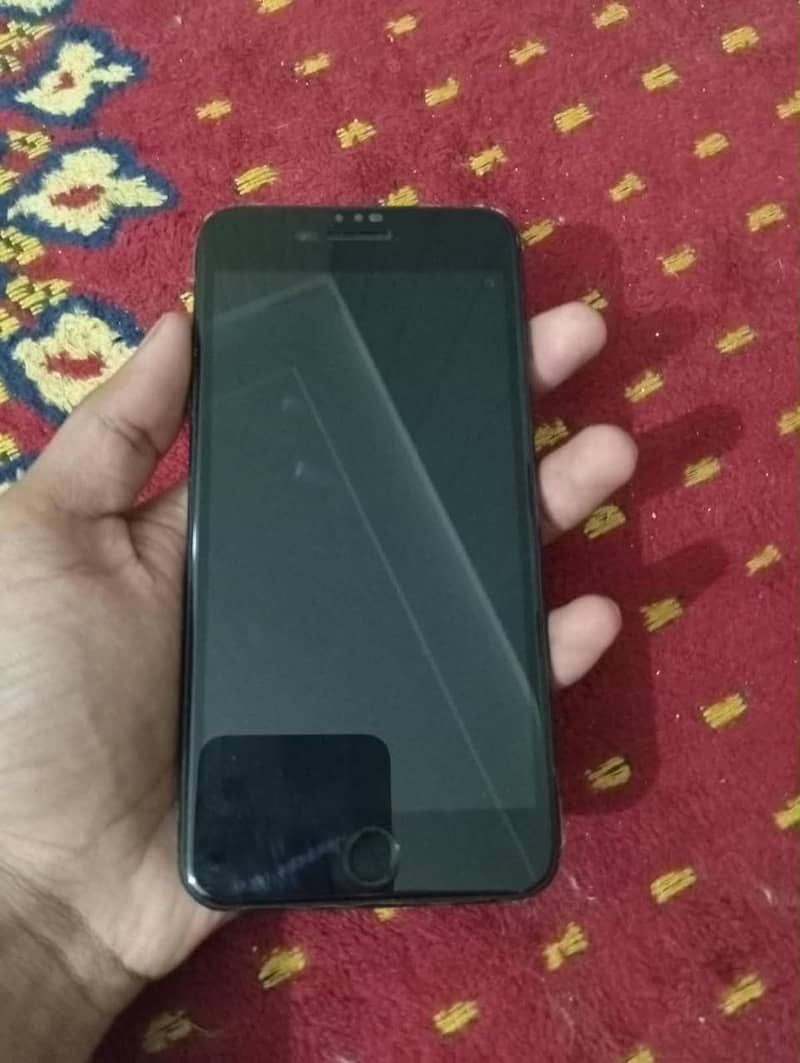 Apple iPhone 7 Plus 1