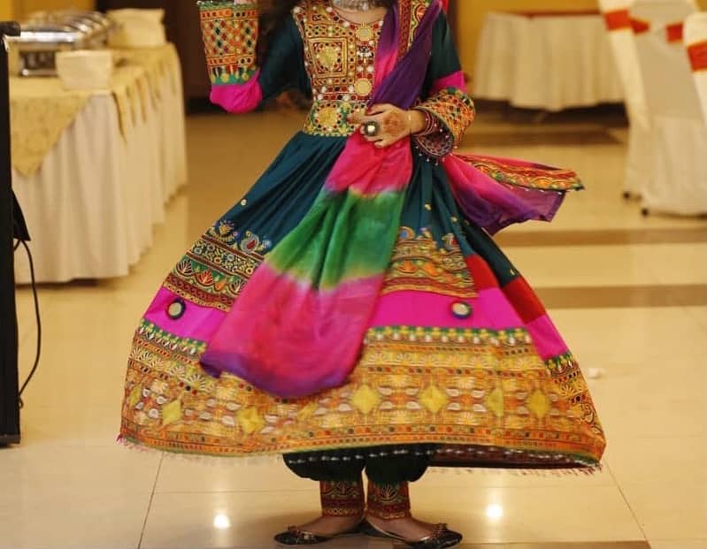 Maxi & lehnga 4