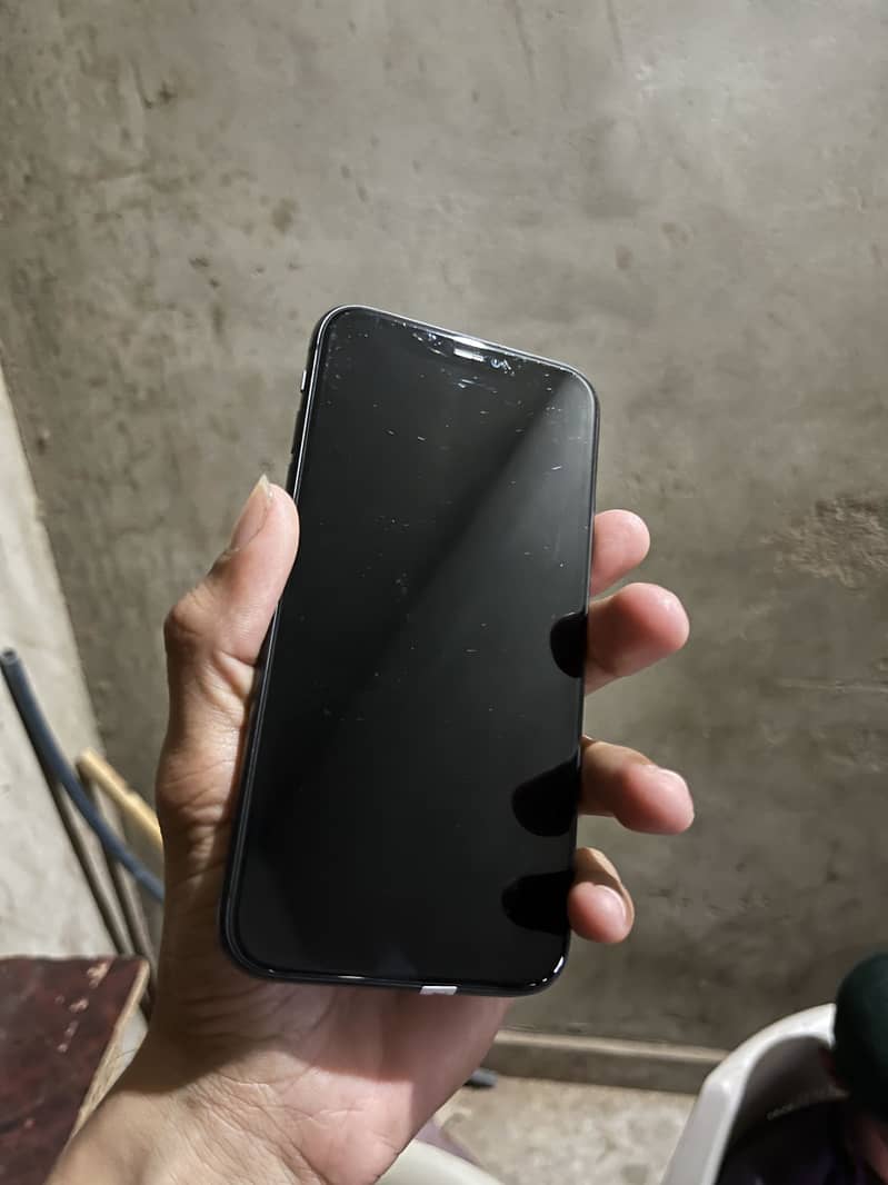 Apple iPhone 11 2