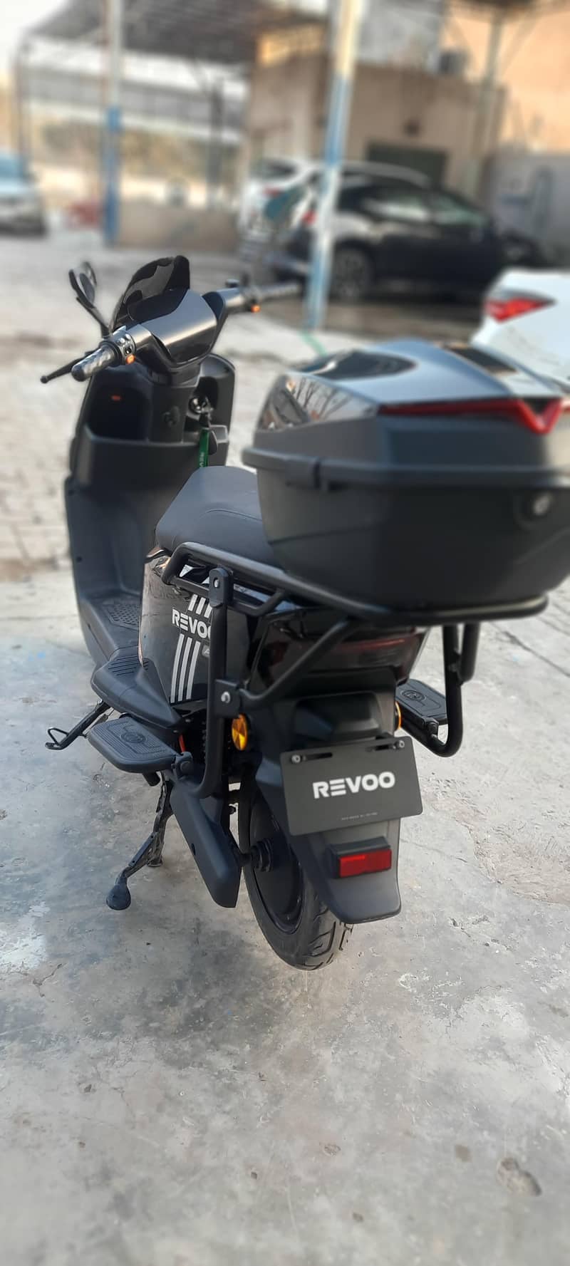 revoo a12 5