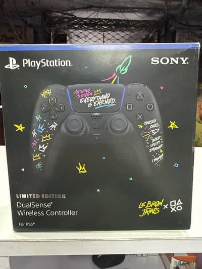 ORIGINAL PS5 controller JAMES LEBRONE BRAND NEW