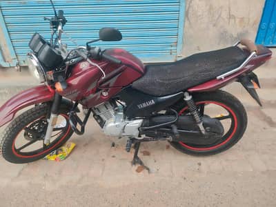 Yamaha YBR 125