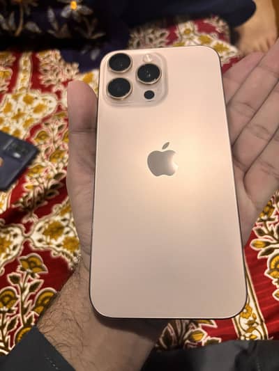 Apple iPhone 16 Pro Max