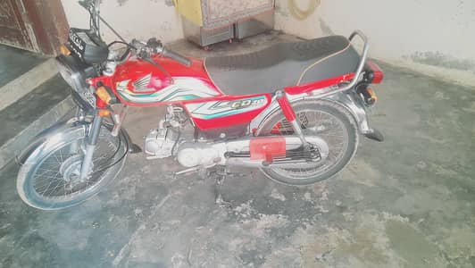 honda cd 70 22/ 23 model new condition