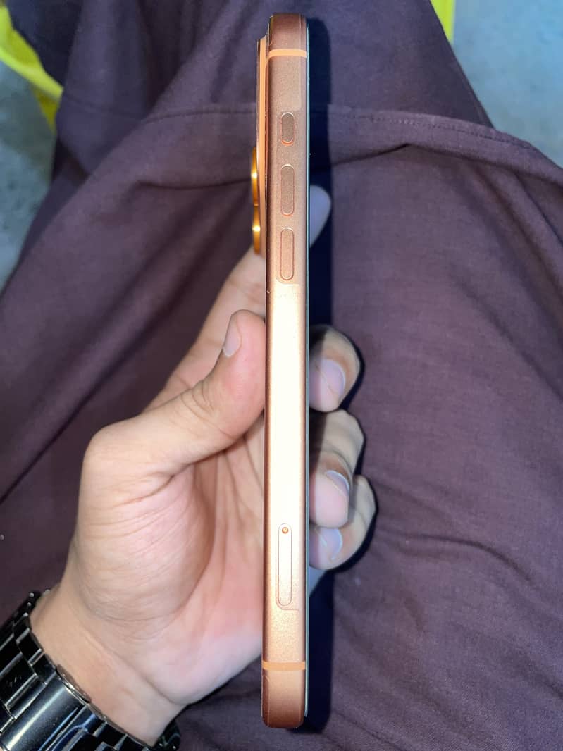 Apple iPhone 17 Pro Max 1