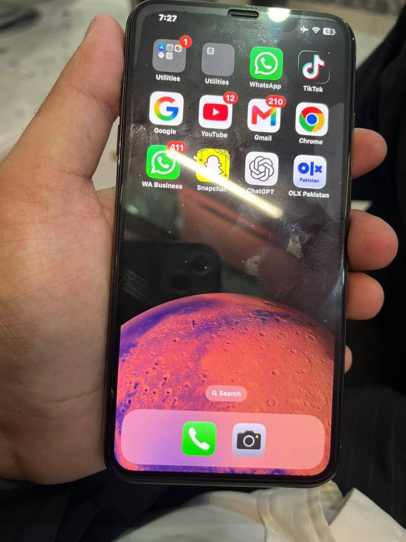 Apple iPhone XS Max 1