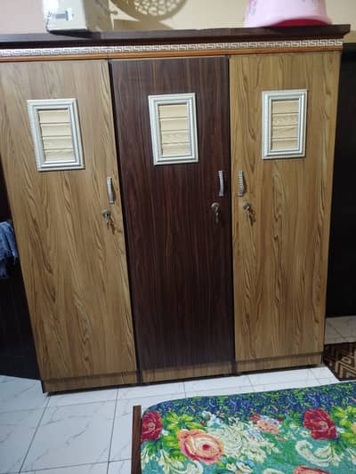 Wardrobe 3 doors