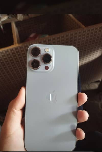 Apple iPhone 13 Pro Max 256gb 100 health