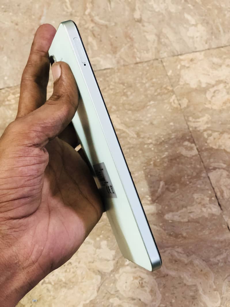 Realme Note 60x 2