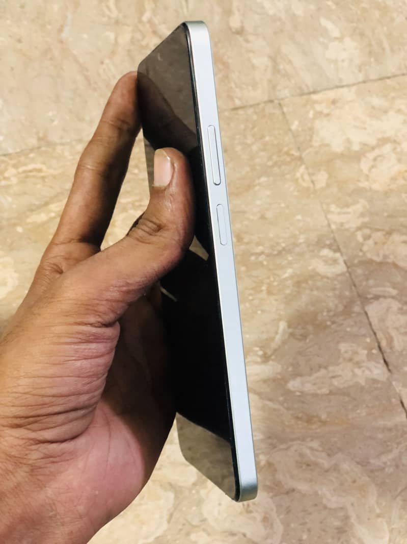 Realme Note 60x 3