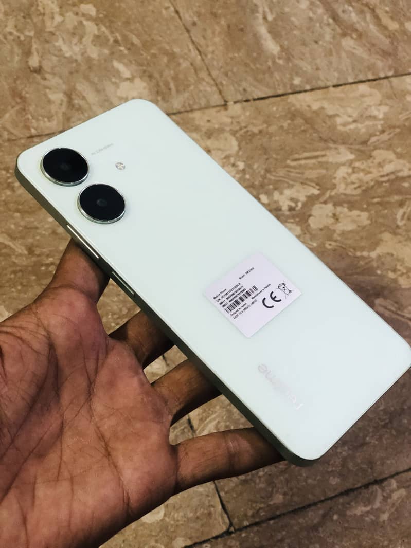 Realme Note 60x 6