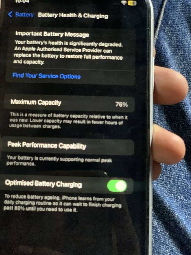 Apple iPhone XR 7