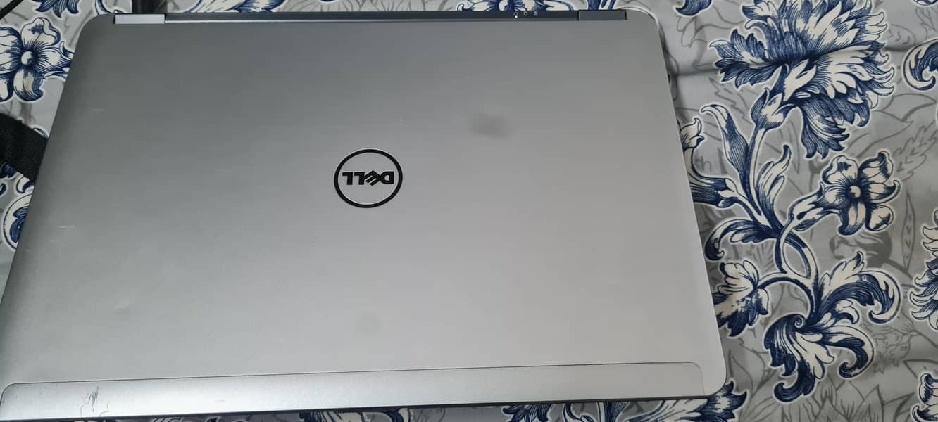 Dell Latitude E6440 4