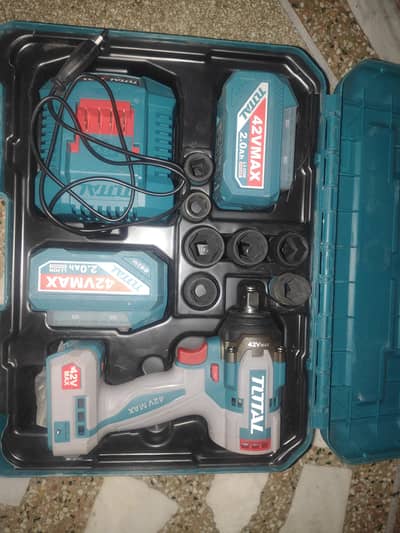 Cordless Impact Wrench 600Nm TIWLI42602