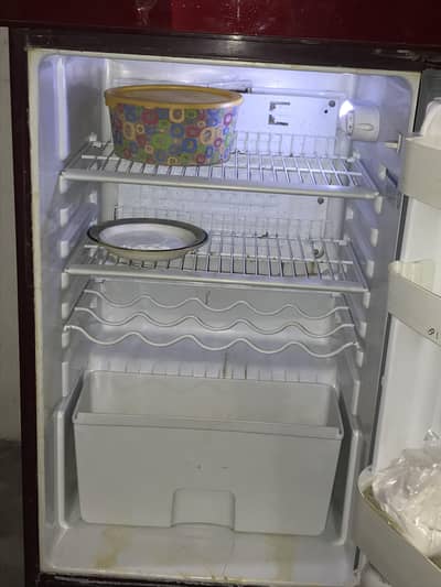 I am selling this refrigerator
