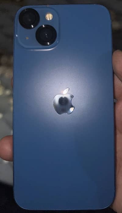 Apple iPhone 13