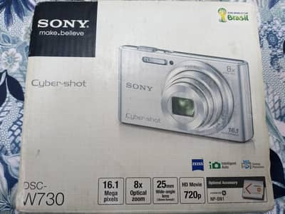 Sony Cybershot DSC-W730 | Retro Digital camera