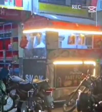 Burger Shuarma countr urgent for sell