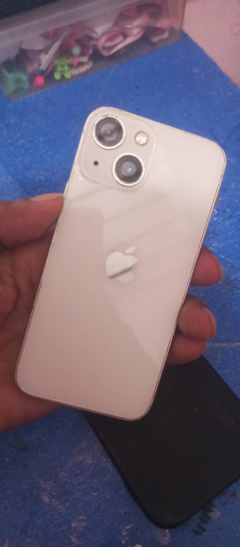 Apple iPhone 13 mini 1