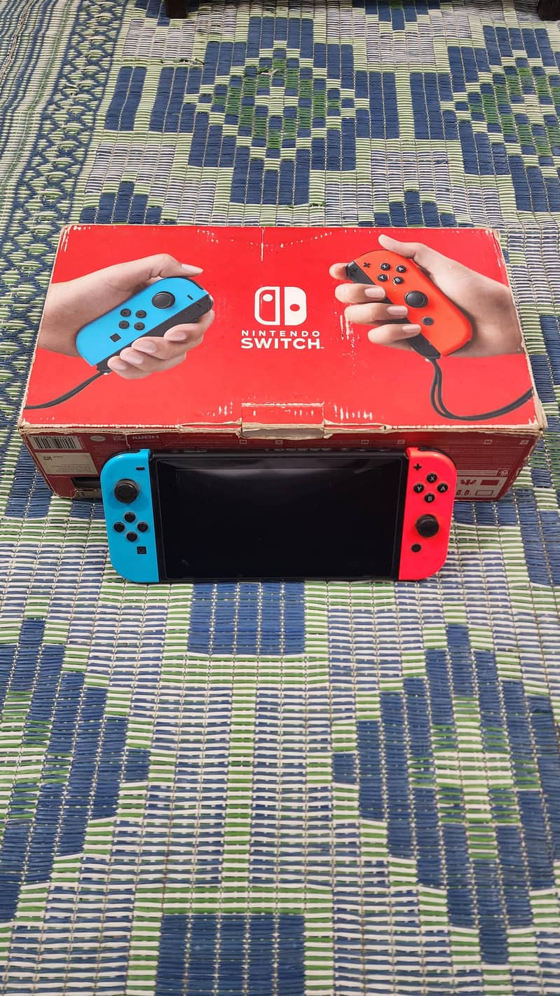Nintendo Switch 4