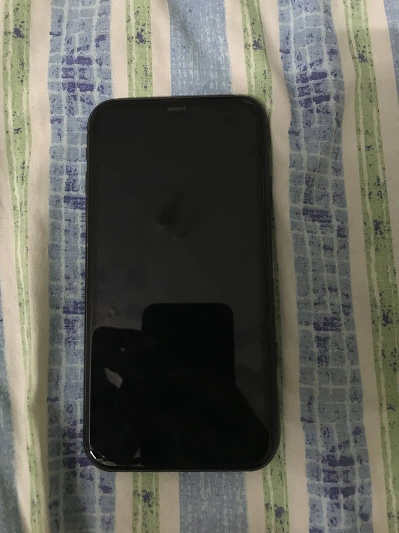 Apple iPhone 11 0