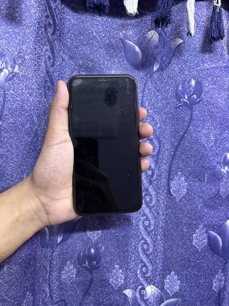 Apple iPhone 11 1