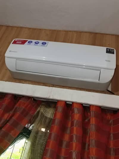 Ac Urgent sale