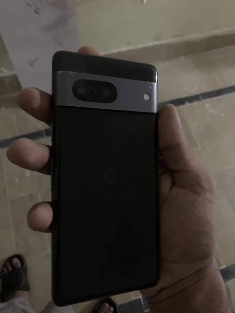 Google Pixel 7 5