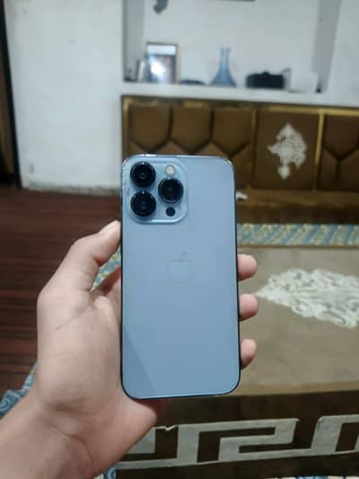Apple iPhone 13 Pro