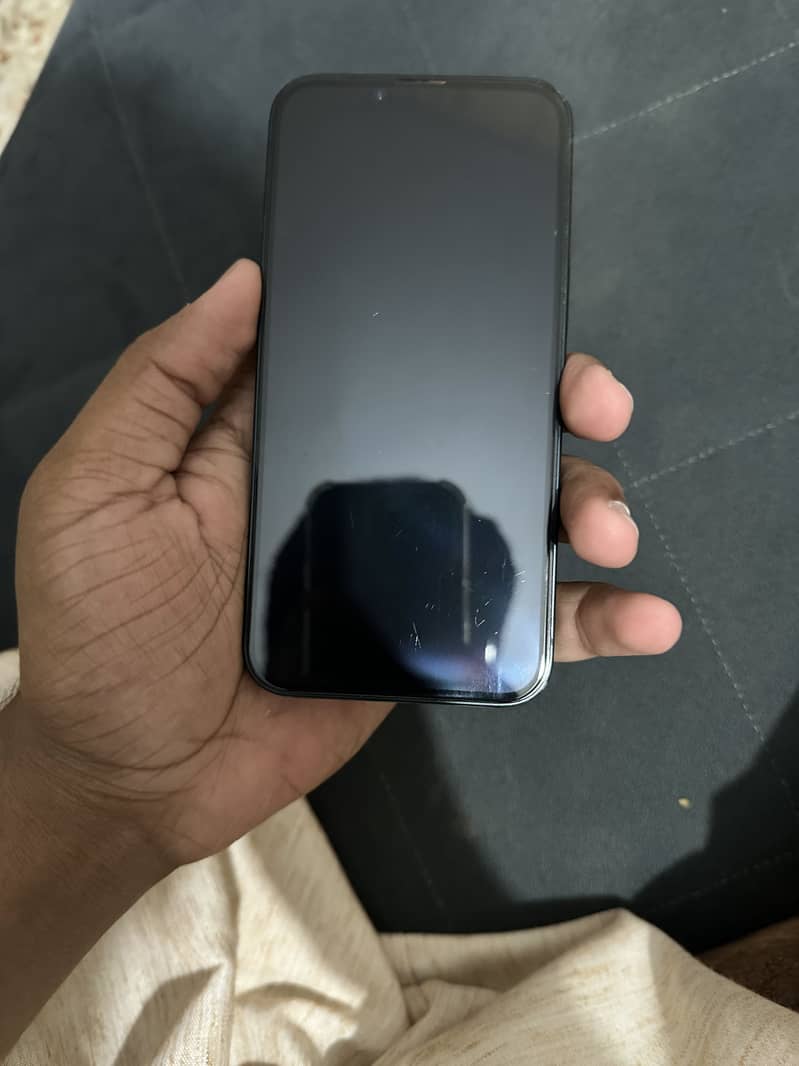 Apple iPhone 14 1