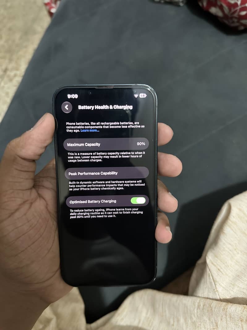 Apple iPhone 14 4