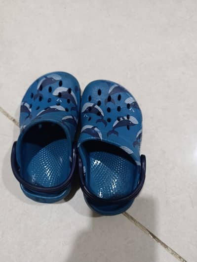 Mark Spencer crocs