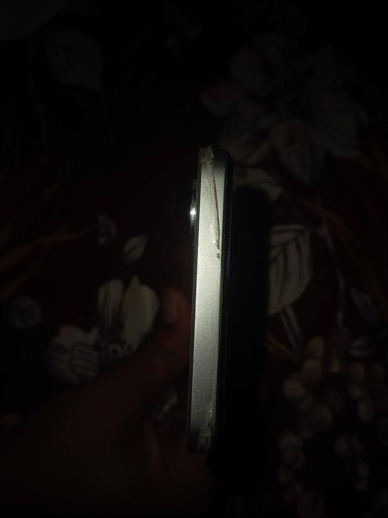 Realme Note 60x 3