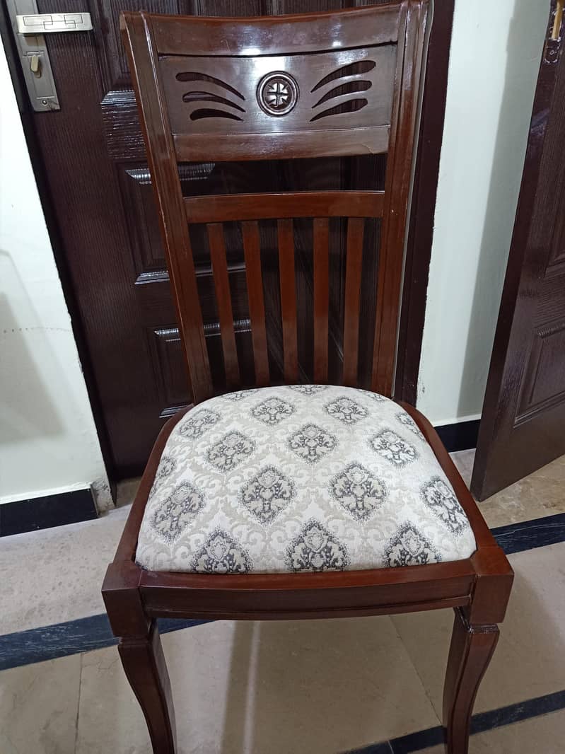 Dining Table - 6 Seater 3