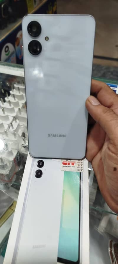 Samsung Mobile A06
