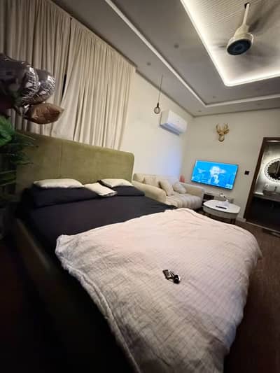 Daily Basis Apartment & Rooms Per day Perweek Short stay Available in E-11 Islamabad
