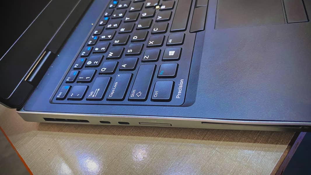 Dell 7530 4