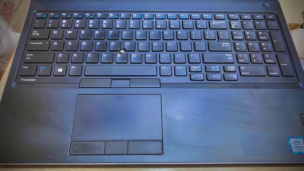 Dell 7530 9