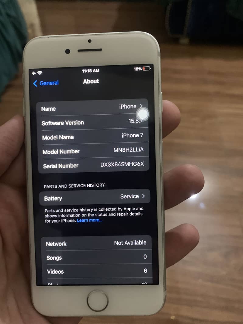 Apple iPhone 7 2